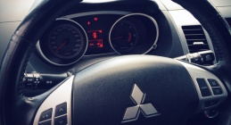 Zdjęcie Mitsubishi Outlander 2.0 DI-D 140 KM 4x4