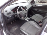 Zdjęcie Opel Astra III 1,7 CDTi Cosmo