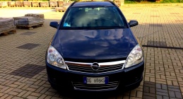 Zdjęcie Opel Astra H 1.7 CDTI ECOTEC 101 KM