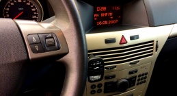 Zdjęcie Opel Astra H 1.7 CDTI ECOTEC 101 KM