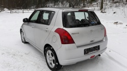 Zdjęcie Suzuki Swift 1.3 benz. 92 KM