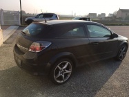 Zdjęcie opel astra gtc 150 km