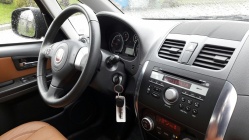 Zdjęcie Fiat Sedici 1.6 benzyna 120 KM 4X4 ESP