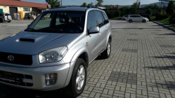 Zdjęcie Toyota RAV4 2.0 D 4D 116 KM 4x4