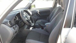 Zdjęcie Toyota RAV4 2.0 D 4D 116 KM 4x4