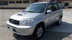 Zdjęcie Toyota RAV4 2.0 D 4D 116 KM 4x4