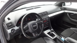 Zdjęcie Audi a4 2.0 TDI 140 KM s line