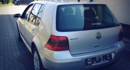 Zdjęcie Volkswagen Golf 1.6 105 KM Highline